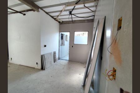 Apartamento à venda com 70m², 2 quartos e 1 vaga