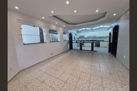 Casa à venda com 3 quartos, 319m² em Jardim Ana Maria, Santo André