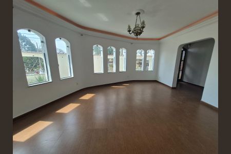 Casa à venda com 3 quartos, 319m² em Jardim Ana Maria, Santo André