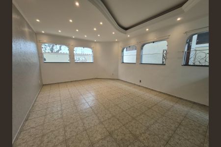 Casa à venda com 3 quartos, 319m² em Jardim Ana Maria, Santo André