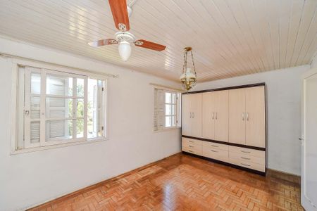 Quarto 2 de apartamento para alugar com 2 quartos, 66m² em São Sebastião, Porto Alegre