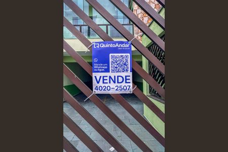 Apartamento à venda com 80m², 3 quartos e 2 vagas Apartamento à venda com 80m², 3 quartos e 2 vagasPlaquinha