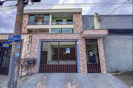 Apartamento à venda com 80m², 3 quartos e 2 vagas Apartamento à venda com 80m², 3 quartos e 2 vagasFachada