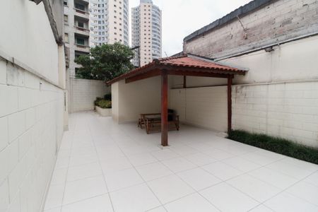 Apartamento para alugar com 60m², 2 quartos e 1 vaga Apartamento para alugar com 60m², 2 quartos e 1 vagaÁrea Comum - Churrasqueira