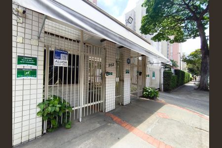 Apartamento para alugar com 60m², 2 quartos e 1 vaga Apartamento para alugar com 60m², 2 quartos e 1 vagaFachada