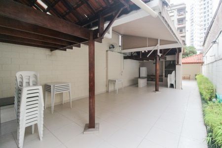 Apartamento para alugar com 60m², 2 quartos e 1 vaga Apartamento para alugar com 60m², 2 quartos e 1 vagaÁrea Comum - Churrasqueira