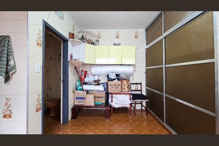 Casa à venda com 113m², 2 quartos e 1 vagaÁrea de Serviço