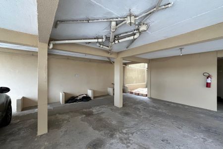 Apartamento à venda com 95m², 3 quartos e 3 vagas Apartamento à venda com 95m², 3 quartos e 3 vagasGaragem