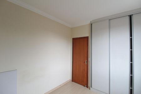 Apartamento à venda com 95m², 3 quartos e 3 vagasQuarto 1