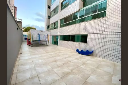 Apartamento para alugar com 102m², 3 quartos e 2 vagasÁrea comum 