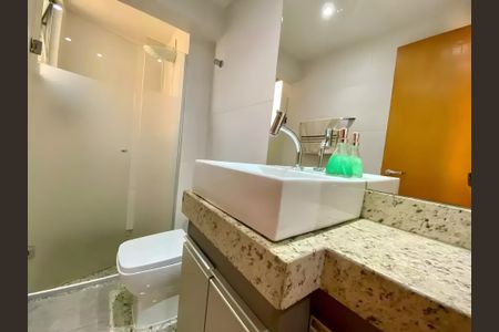 Apartamento para alugar com 102m², 3 quartos e 2 vagasBanheiro Social