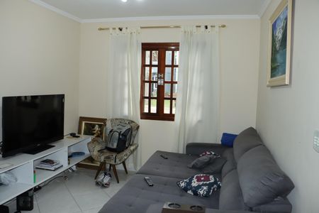 Sala de casa de condomínio para alugar com 3 quartos, 88m² em Jardim Barbacena, Cotia