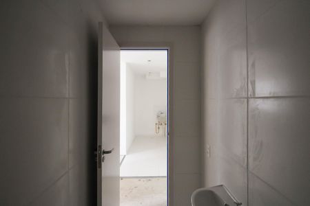 Apartamento à venda com 32m², 2 quartos e sem vagaBanheiro