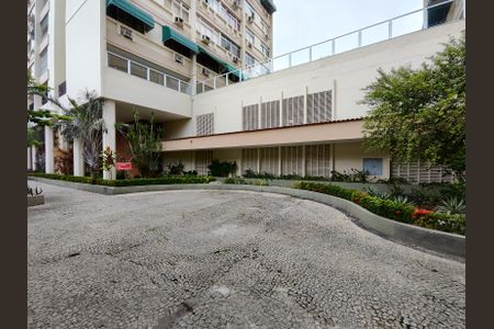 Apartamento à venda com 83m², 2 quartos e 1 vagaÁrea comum