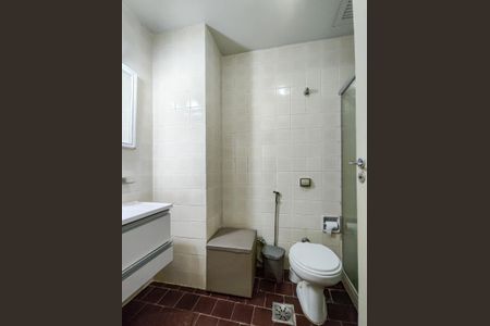 Apartamento à venda com 83m², 2 quartos e 1 vagaBanheiro Social