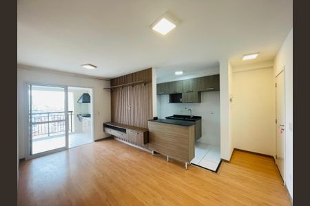 Apartamento para alugar com 68m², 2 quartos e 1 vaga Apartamento para alugar com 68m², 2 quartos e 1 vagaSala