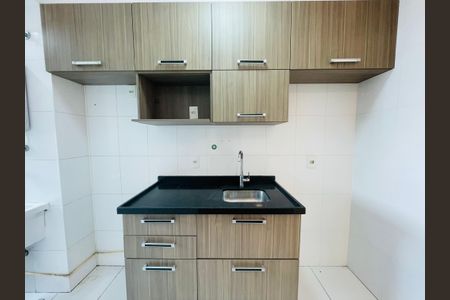 Apartamento para alugar com 68m², 2 quartos e 1 vaga Apartamento para alugar com 68m², 2 quartos e 1 vagaCozinha
