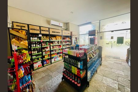 Apartamento para alugar com 68m², 2 quartos e 1 vaga Apartamento para alugar com 68m², 2 quartos e 1 vagaMercadinho