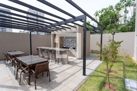 Apartamento à venda com 130m², 3 quartos e 4 vagas Apartamento à venda com 130m², 3 quartos e 4 vagasÁrea Comum