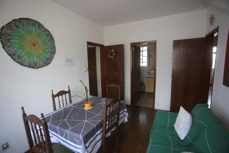 Sala de apartamento para alugar com 3 quartos, 90m² em Alto Barroca, Belo Horizonte