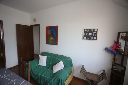 Sala de apartamento para alugar com 3 quartos, 90m² em Alto Barroca, Belo Horizonte