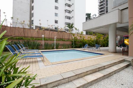 Apartamento à venda com 170m², 3 quartos e 3 vagasÁrea Comum - Piscina Externa