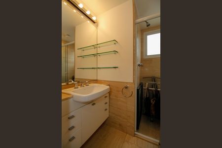 Apartamento à venda com 170m², 3 quartos e 3 vagasBanheiro da Suíte 3