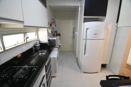 Apartamento à venda com 80m², 2 quartos e 1 vagaCozinha