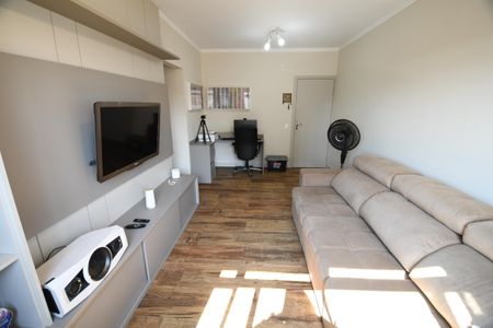 Apartamento à venda com 80m², 2 quartos e 1 vagaSala