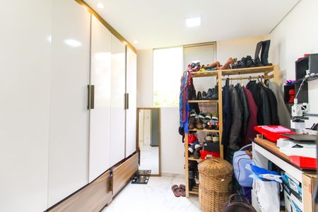 Apartamento à venda com 47m², 2 quartos e 1 vagaQuarto 1
