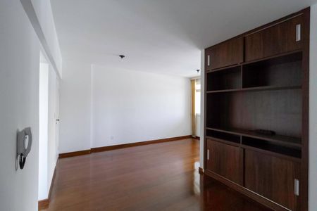 Sala de apartamento à venda com 3 quartos, 90m² em Anchieta, Belo Horizonte