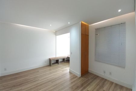 Apartamento para alugar com 78m², 2 quartos e 2 vagas Apartamento para alugar com 78m², 2 quartos e 2 vagasSala