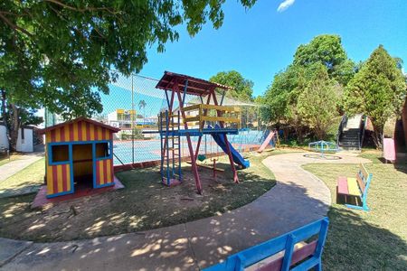 Apartamento para alugar com 78m², 2 quartos e 2 vagas Apartamento para alugar com 78m², 2 quartos e 2 vagasÁrea comum - Playground