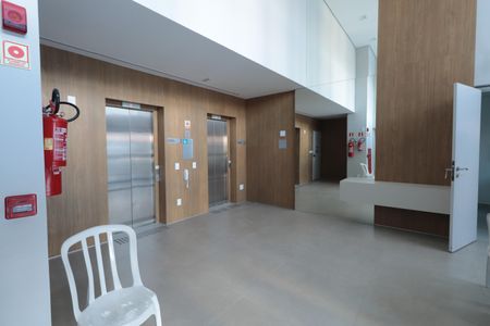 Studio para alugar com 27m², 1 quarto e sem vagaHall social