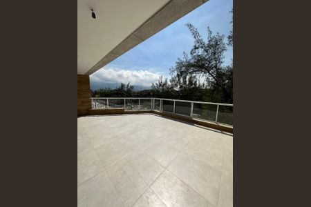 Apartamento à venda com 188m², 4 quartos e 2 vagasFoto 03