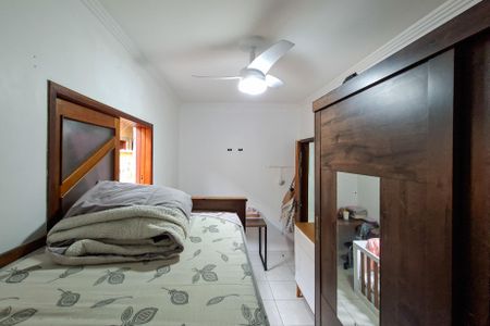 Casa para alugar com 160m², 2 quartos e 2 vagas Casa para alugar com 160m², 2 quartos e 2 vagasQuarto