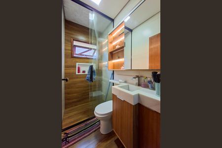 Casa para alugar com 160m², 2 quartos e 2 vagas Casa para alugar com 160m², 2 quartos e 2 vagasBanheiro Social