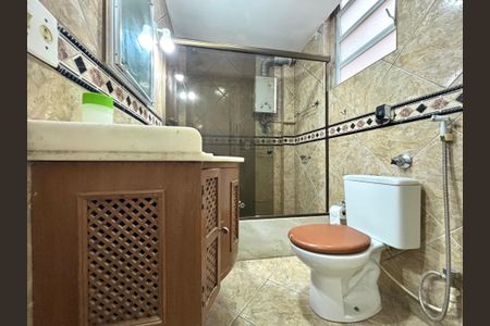 Apartamento à venda com 100m², 3 quartos e sem vagaBanheiro da Suíte