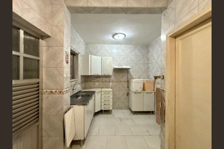 Apartamento à venda com 100m², 3 quartos e sem vagaCozinha