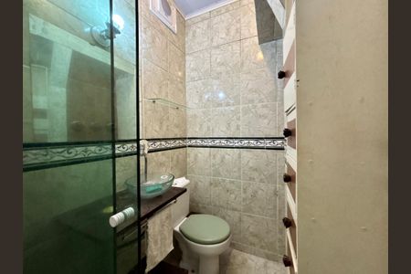 Apartamento à venda com 100m², 3 quartos e sem vagaBanheiro social