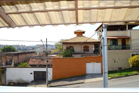 Casa à venda com 280m², 2 quartos e 2 vagasVaranda