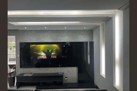 Apartamento à venda com 128m², 2 quartos e 3 vagasSala