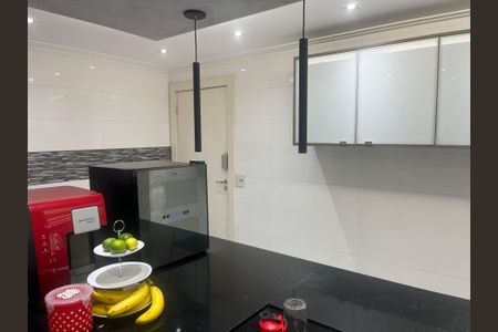 Apartamento à venda com 128m², 2 quartos e 3 vagasCozinha