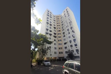 Apartamento para alugar com 50m², 2 quartos e 1 vagaFachada