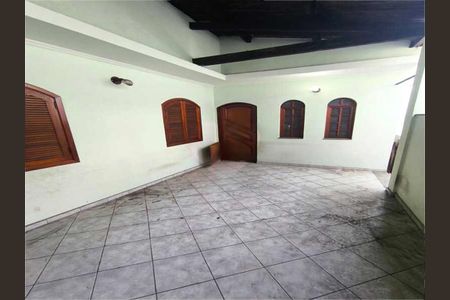 Casa à venda com 3 quartos, 200m² em Vila Gomes Cardim, São Paulo