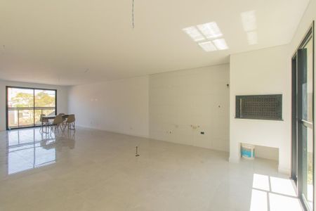 Casa para alugar com 225m², 3 quartos e 4 vagas Casa para alugar com 225m², 3 quartos e 4 vagasSala/Cozinha