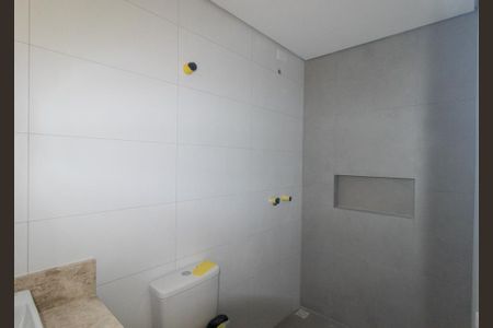 Casa para alugar com 225m², 3 quartos e 4 vagas Casa para alugar com 225m², 3 quartos e 4 vagasBanheiro da Suíte 3