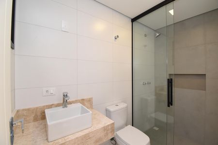 Casa para alugar com 225m², 3 quartos e 4 vagasBanheiro da Suíte 3