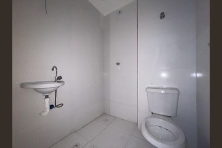 Apartamento para alugar com 43m², 2 quartos e sem vagaBanheiro