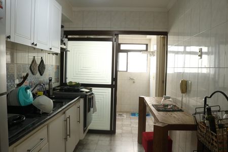 Apartamento à venda com 93m², 3 quartos e 2 vagasCozinha